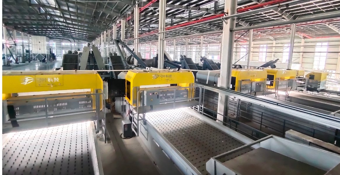 年處理30萬(wàn)噸的瓶片清洗廠(chǎng)